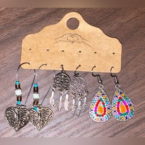 Dangle Earrings *NEW